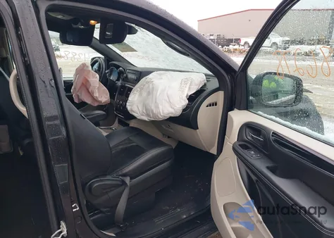 2018 Dodge Grand Caravan Sxt z USA, uszkodzony, nr VIN 2C4RDGCGXJR283124